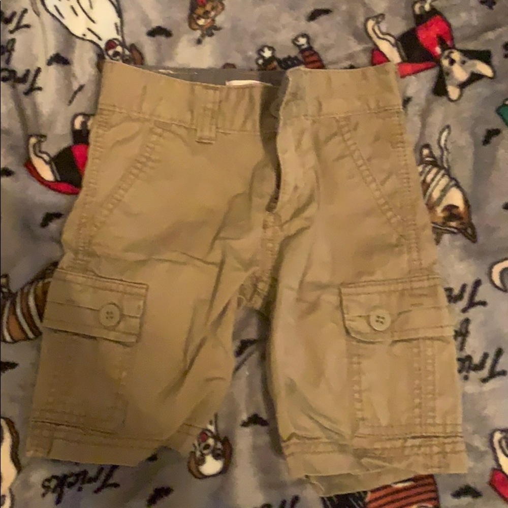 Levi’s cargo shorts